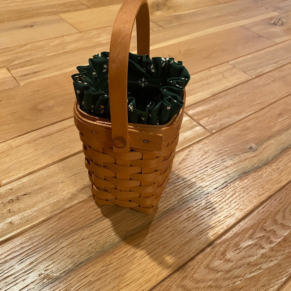 Longaberger, Horizon of Hope, 1998. Green fabric liner and plastic protector